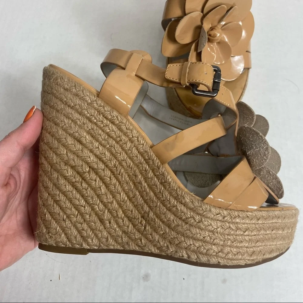 Vera Wang Lavender Floral Leather Wedge Platform Heels‎ Sandal Espadrilles Sz 8